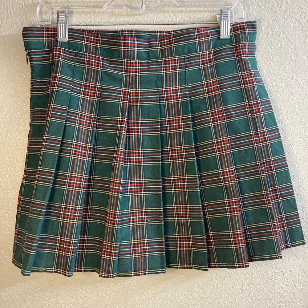 Plaid pleated mini skirt